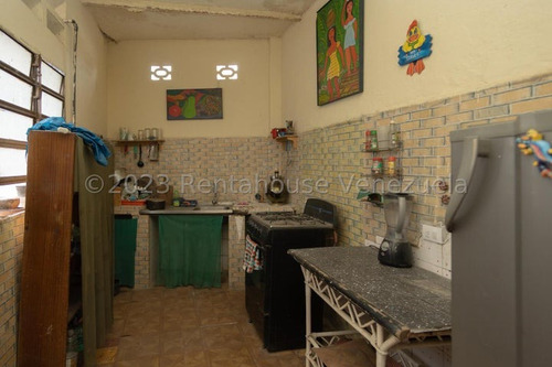 Casa En Venta La Campiña Mls# 22-27658 Em
