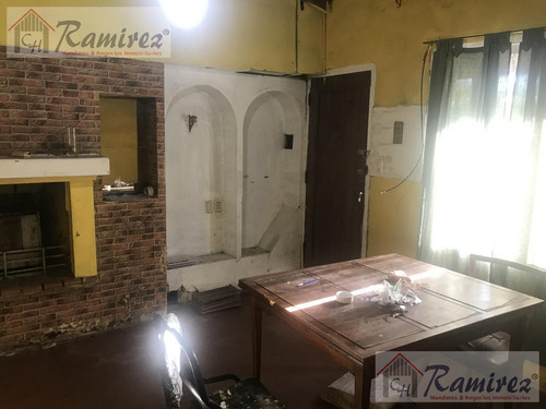 Casa Quinta 4 Ambientes En Venta A 50 Mts. De Ruta 5 - Francisco Alvarez, Moreno