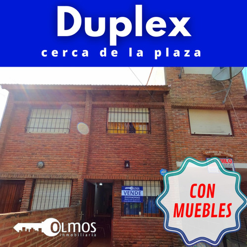 Duplex, Cerca De La Plaza, Cochera Descubierta. 60 Mts