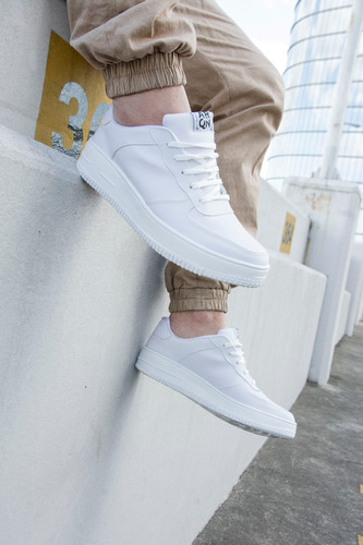 Imagen 4 de 10 de Zapatillas Blancas Hombre Mujer Urbana Anatomica Irus Comoda