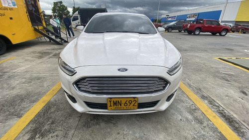 Imagen 3 de 16 de Ford Fusion