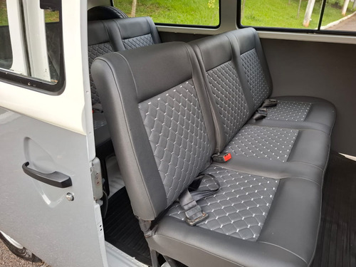 Volkswagen Kombi 1.4 Standard Total Flex 3p