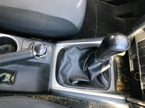 Imagen 8 de 13 de Desarmo Mitsubishi L200 Diesel 4x4 Año 2020 Solo Por Partes