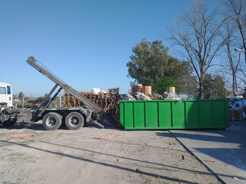 Mercedes Benz Roll Off, Cajas De 20 M3 De Capacidad