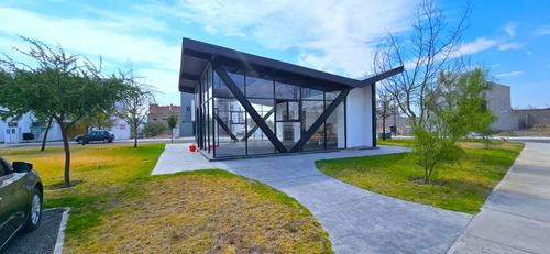 Casa En Venta En La Reserva, Querétaro, Querétaro