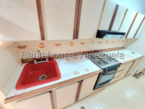 Apartamento En Alquiler Montalban Iii 25-16923
