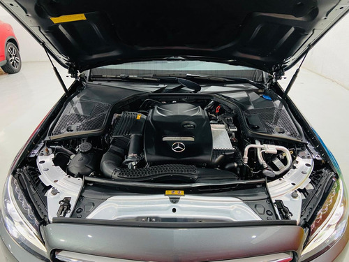 Mercedes-Benz Classe C 1.6 Avantgarde Turbo Flex 4p