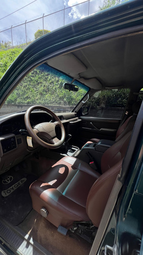 Toyota Burbuja Lc80