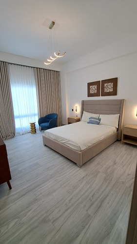Punta Cana Village Apto.con 1 Hab. Amueblado. A Estrenar