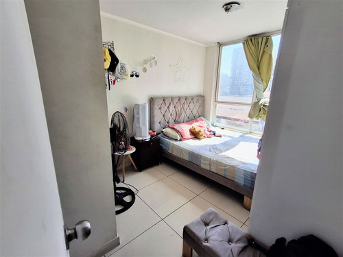 Departamento En Venta De 2 Dorm. En Santiago