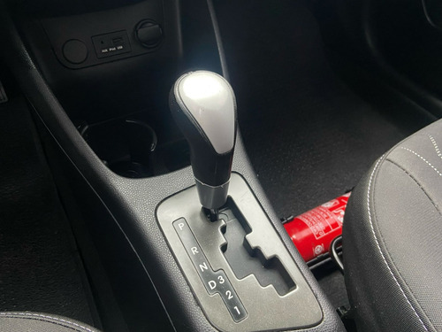 Kia Picanto 1.0 EX 12V FLEX 4P AUTOMÁTICO