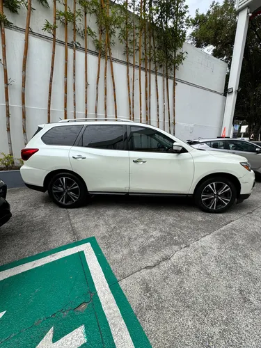 Nissan Pathfinder 3.5 Exclusive Cvt