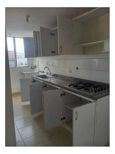 Apartamento En Venta Av 30 De Agosto - Pereira (279055259).