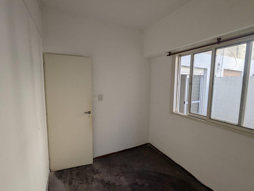 Ph En Venta - 2 Dormitorios 1 Baño - 64mts2 - La Plata