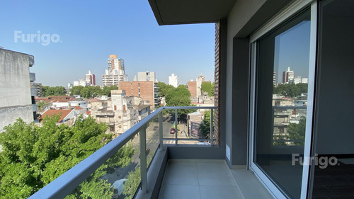Venta. Departamento Monoambiente Con Balcón. A Metros De Bv. Oroño