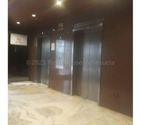 Imagen 9 de 12 de Oficina En Alquiler Campo Alegre 22-3706 Renta House Los Samanes