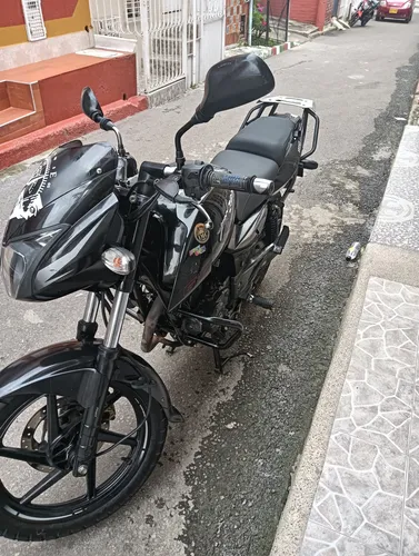 Pulsar 180ug Color Negro Freno De Disco Delantero Y Trasero