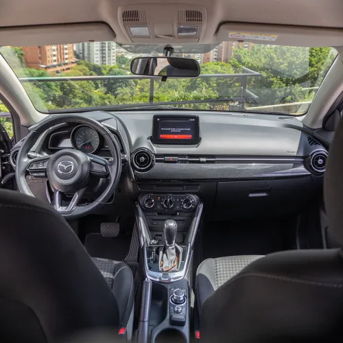 Mazda 2 Touring