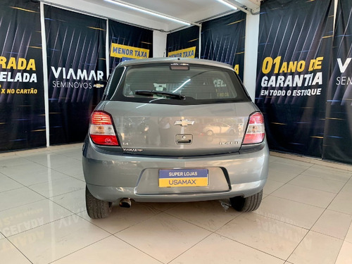 Imagem 4 de 11 de Chevrolet Agile 1.4 Mpfi Lt 8v Flex 4p Manual