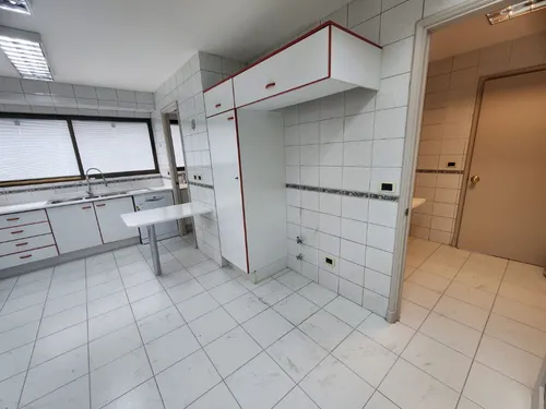 Gran Departamento 3d+3b+sala+servicios+piscina Temperada