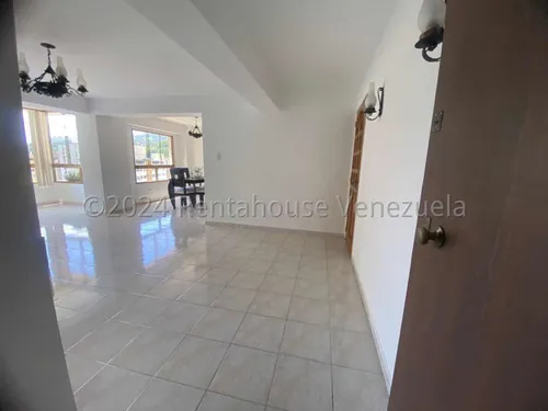 Apartamento En Alquiler. Af
