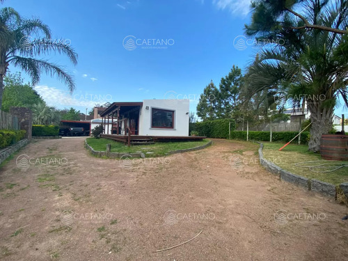 Venta Casa En Pinares Punta Del Este