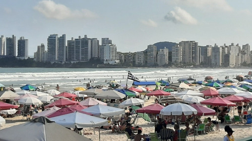 Imagem 7 de 17 de Apto Praia Pitangueiras, Guaruja, C/garagem/wifi
