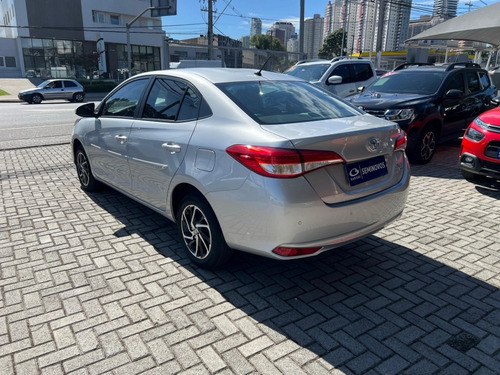 Toyota Yaris 1.5 16V FLEX SEDAN XLS CONNECT MULTIDRIVE