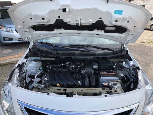 Versa 2018 Sl Automatico 36000km