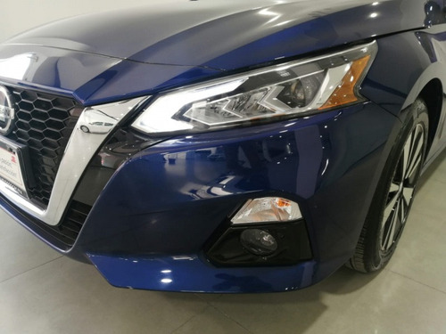Imagen 14 de 15 de Nissan Altima Advance 2020