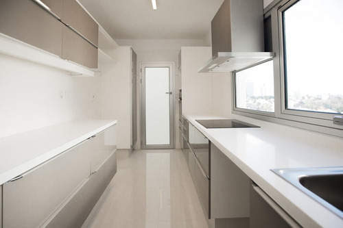 Rbla. Rep. Del Perú 200 M2 Edif. 3 Dorm, Serv 4 Baños, 2 Gjs