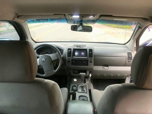 Imagen 3 de 7 de Nissan Navara L.e Full Equipo 2011