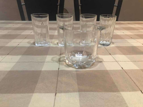 Vasos De Cristal (4 Vasos Y La Hielera)