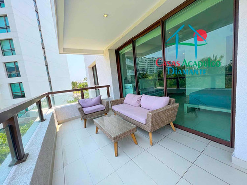 Cad La Isla Hawaii 301. Terraza Con Vista A Las Áreas Comunes