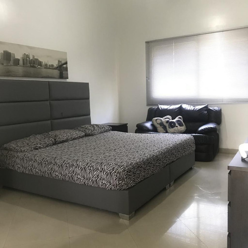 Imagen 2 de 12 de Apartoquinta En Prebo Valencia Carabobo