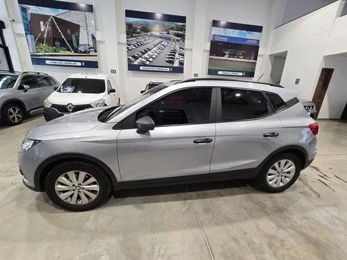 Seat Arona 1.6 Reference