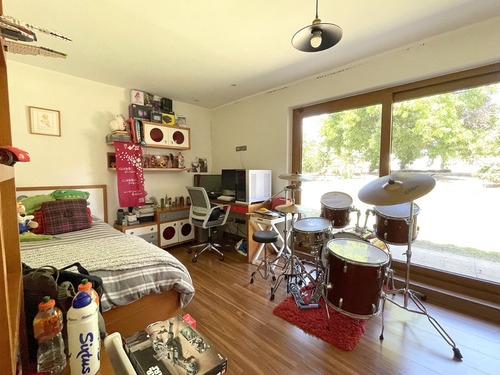 Se Vende Sitio De 2.964m Con Casa Completamente Remodelada.