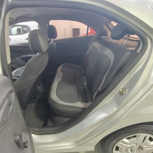 Chevrolet Onix ONIX HATCH LT 1.0 8V FlexPower 5p Mec.