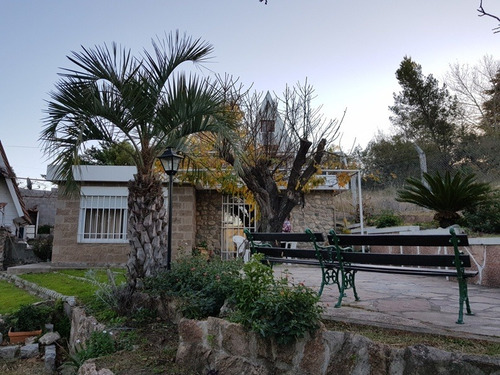 Muy Linda Casa Estilo Cabaña, En Complejo Con Costa Al Rio