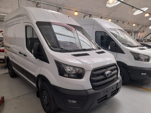 Imagen 5 de 8 de Ford Transit Medio T/a