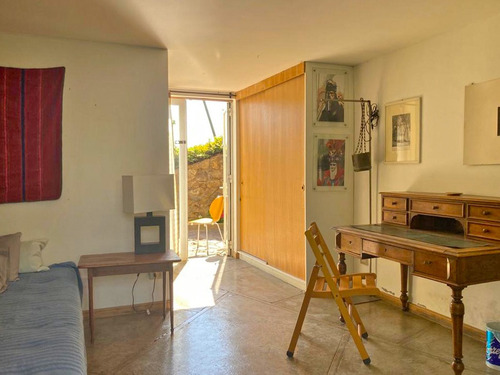 Casa De 4 Dormitorios Con Increíble Vista A Santiago