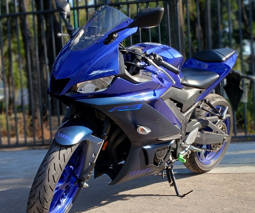 Moto Deportiva Yamaha R3 2024