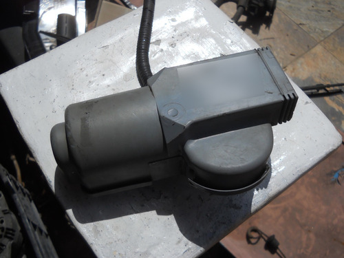 Imagen 1 de 3 de Vendo Motor De Limipiaparabrisas De Fiat Doblo Año 2004