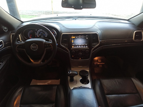 Imagen 5 de 9 de Jeep Grand Cherokee Overland 3.6
