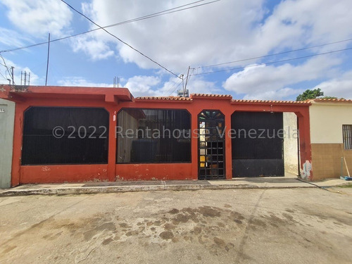 Imagen 7 de 30 de !! Selena Pacheco # 04245197639 !! * Casa En Venta Zona Norte Barquisimeto Lara, Cód. 23-7671 $ 7200 75 M²