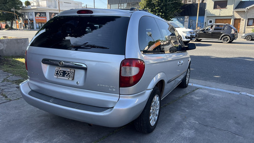 Chrysler Caravan 3.3 Se 3.3