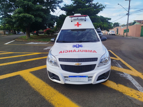 Chevrolet Montana 2021 ambulância 1.4 Ls Econoflex 2p