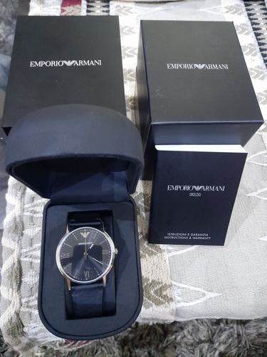 Reloj Emporio Armani En Caja Como Nuevo