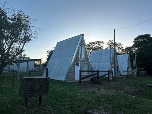 Complejo De Cabañas En Castilla Chacabuco