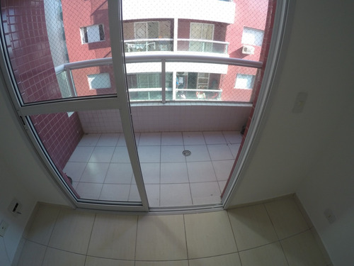 Imagem 2 de 14 de Apartamento 2 Dormitórios Suite- Forte- 250mts Praia- Amj179